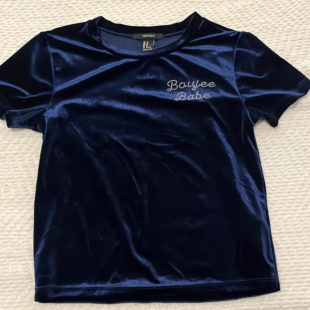 Dark blue tee